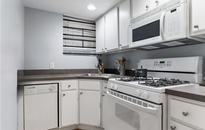 1170 Massachusetts Ave 7