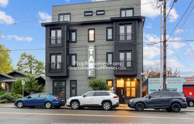 Your Perfect SE Portland Pad – Stylish One-Bedroom Delight!
