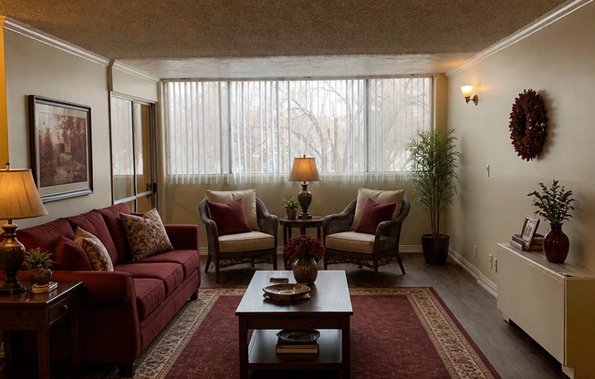 2 beds, 1 bath, 900 sqft, $1,349, Unit 301
