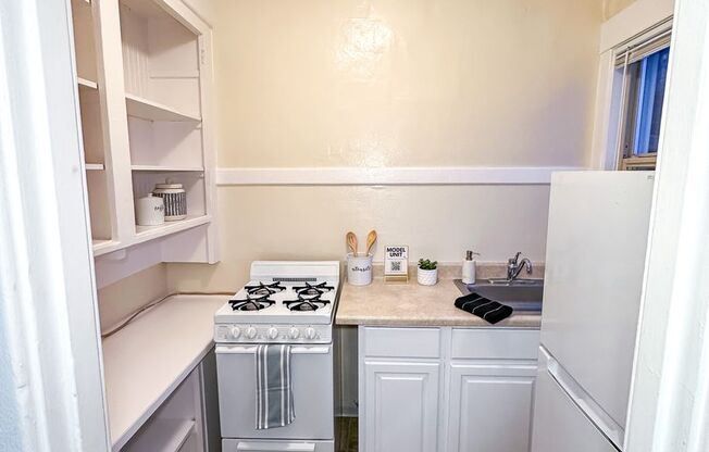 1 bed, 1 bath, 500 sqft, $1,550, Unit 403