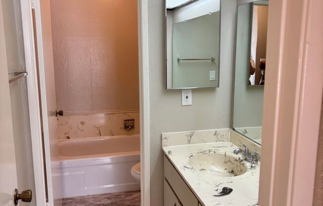 CUTE AS A BUG!  Super private Eldorado Hills 2/2.  Please reference ad for viewings!