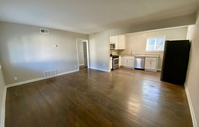 2 beds, 1 bath, 850 sqft, $1,495, Unit 469-A06