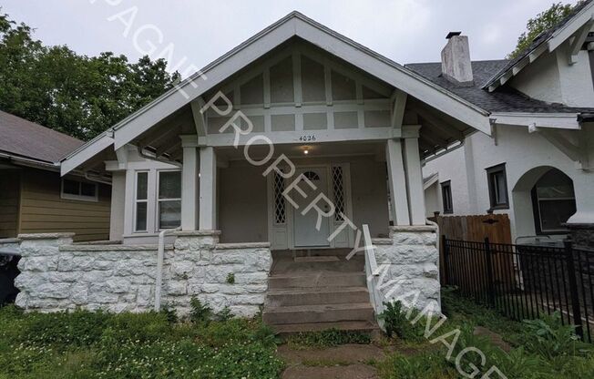 3 Bedroom Home, centrally located in the heart of Kansas City