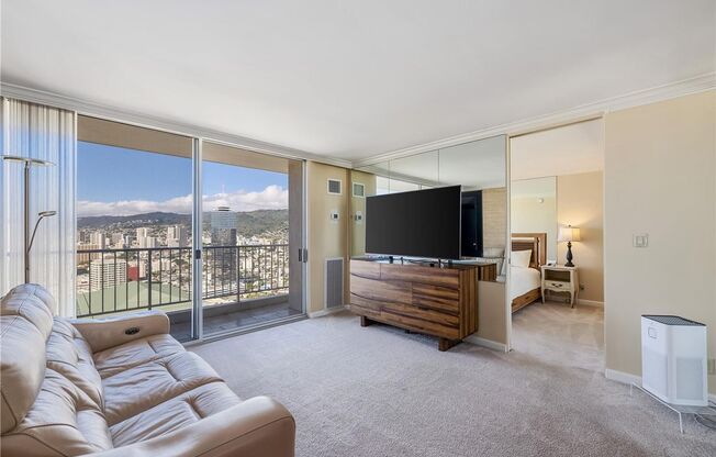 1 bed, 1 bath, $2,700, Unit APARTMENT 3108