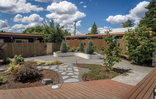 Cascade Commons