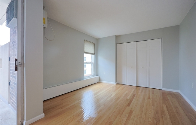 2 beds, 2 baths, 1,000 sqft, $3,950, Unit 401