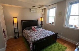 238 S HUNTINGTON AVE