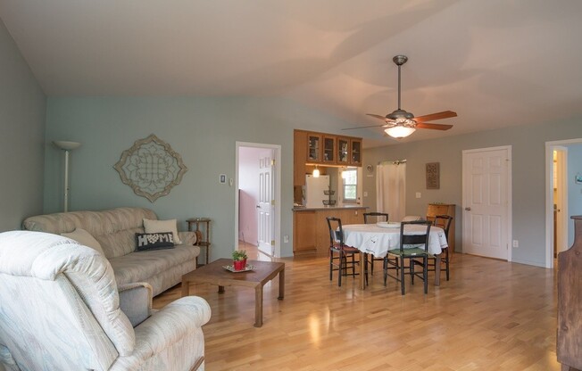 Spacious 2BD/2BA Home - Dual Master Suites w/ MASSIVE Private Backyard! SOLAR POWER!