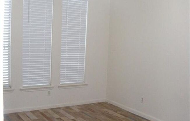 1 bed, 1 bath, $1,395