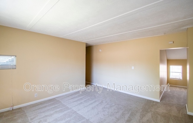 2230 S 15 ST