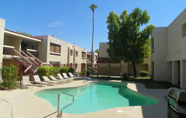 2 Bedroom condo -w/d- Old Town Scottsdale/ASU - 1st floor -