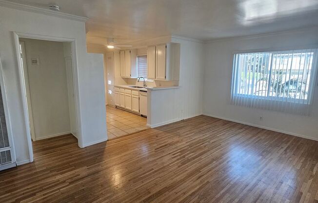 1 bed, 1 bath, 575 sqft, $2,595, Unit A