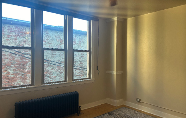 111 Broadway Ave. 11