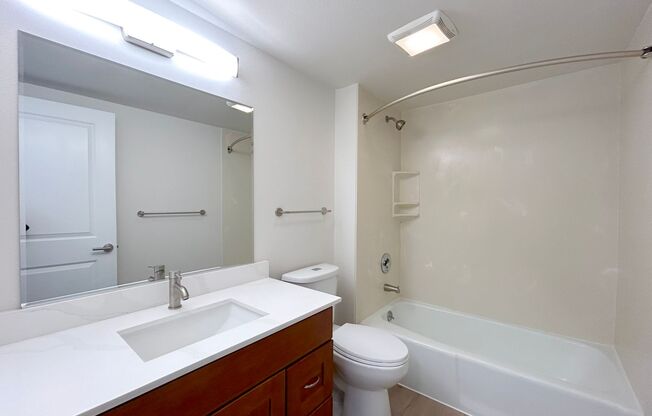 1 bed, 1 bath, 570 sqft, $2,245, Unit 2