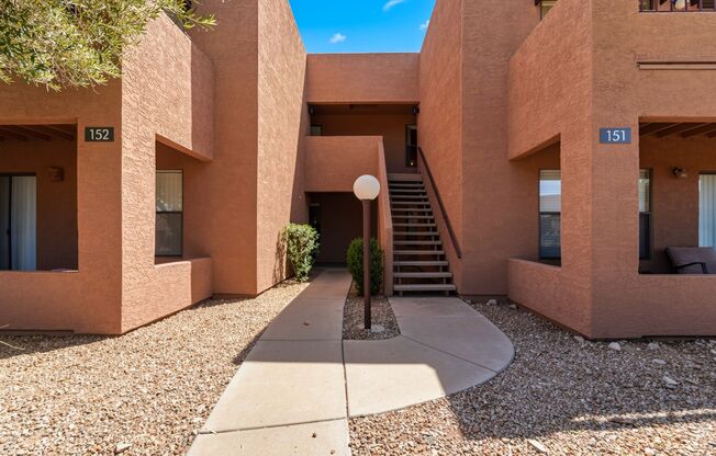 Beautiful 2-bedroom, 2-bath condo in the highly desirable Quail Run community!