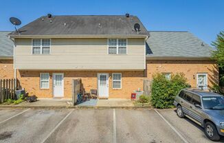 320 Logmont Trace