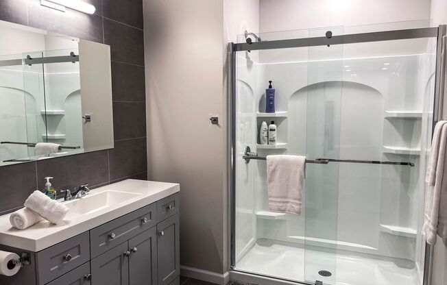 2 beds, 1 bath, 719 sqft, $2,995, Unit 307