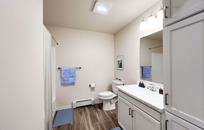 1 bed, 1 bath, 701 sqft, $1,160, Unit AL 2013-63