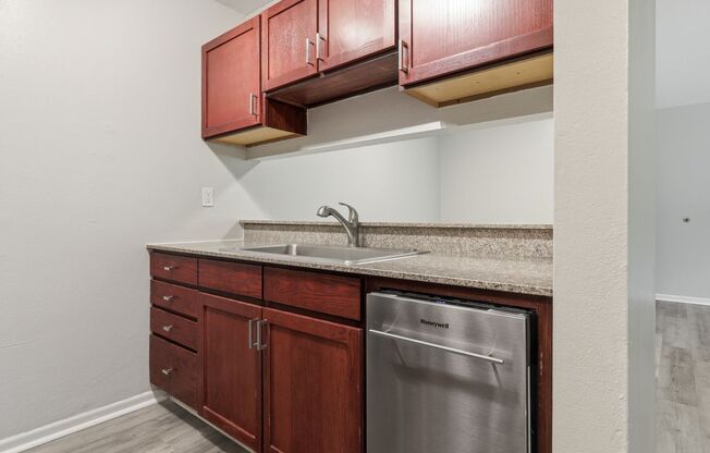 4 beds, 1.5 baths, 1,173 sqft, $2,199, Unit 8209 Unit 24