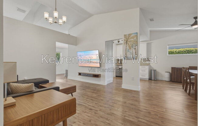 422 NORTHWEST 23 PL