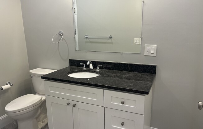 3 beds, 2 baths, 1,490 sqft, $4,000, Unit 11