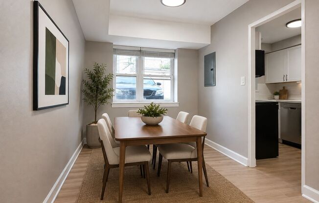 6015-23 N. Fairfield