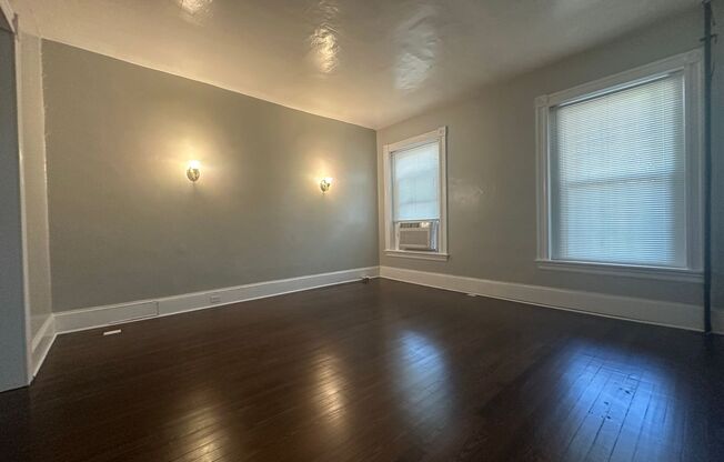 4 beds, 1 bath, $1,800