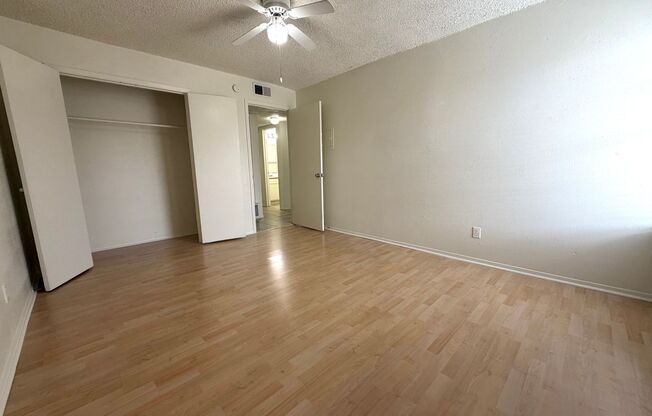 2 beds, 2 baths, 900 sqft, $1,399, Unit LAW7-213