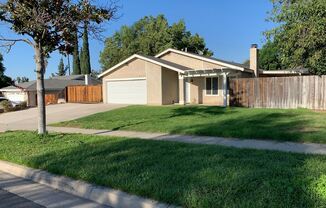 2755 Moorgate Pl