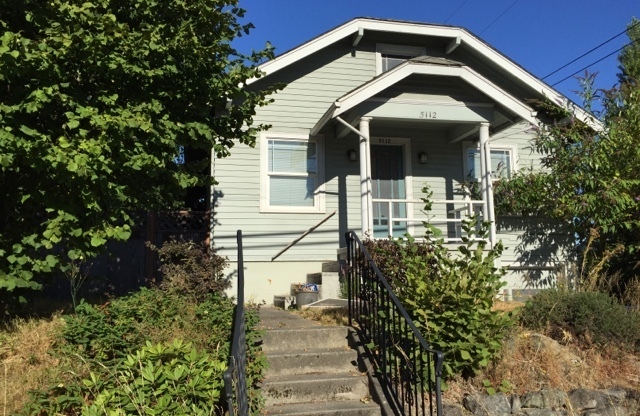 Spacious 2 bedroom in Tacoma