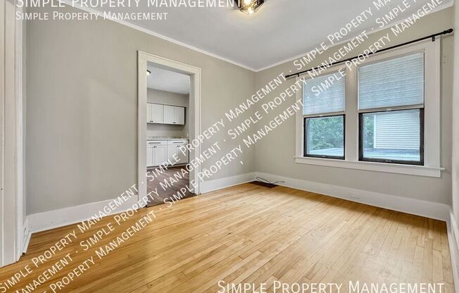 735 FULTON ST E