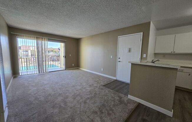 1 bed, 1 bath, 640 sqft, $1,950, Unit 654 - 116