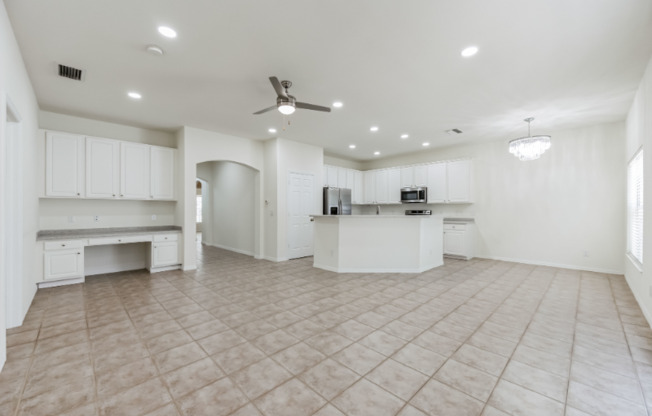 8190 SILVER BIRCH WAY