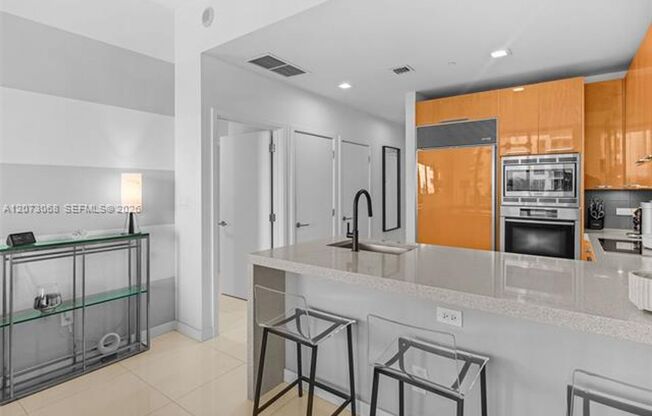 1 bed, 1.5 baths, $7,500, Unit # 407