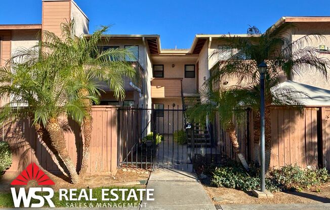 Upper-Level Condo In Gated Community!