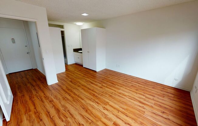 Wilshire Regency Apts.