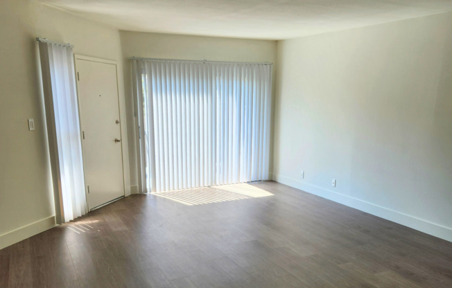 1 bed, 1 bath, 908 sqft, $2,450, Unit 312
