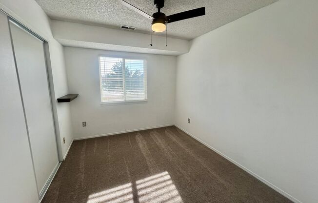 2 beds, 1.5 baths, $1,300