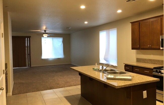 3 beds, 2 baths, $2,095