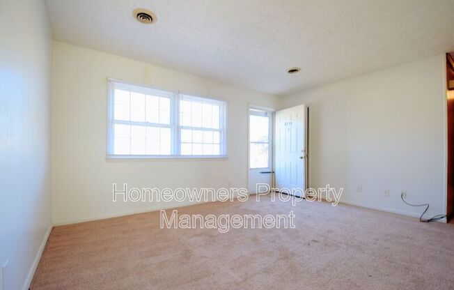 4738 ROSEHILL RD