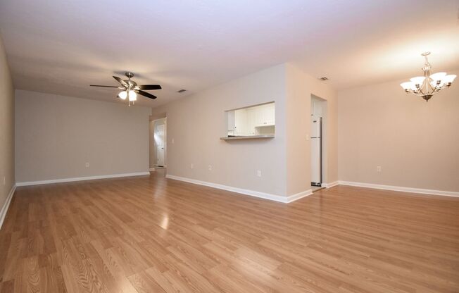 501 SW 75th Street #J11 (Cricket Club I)