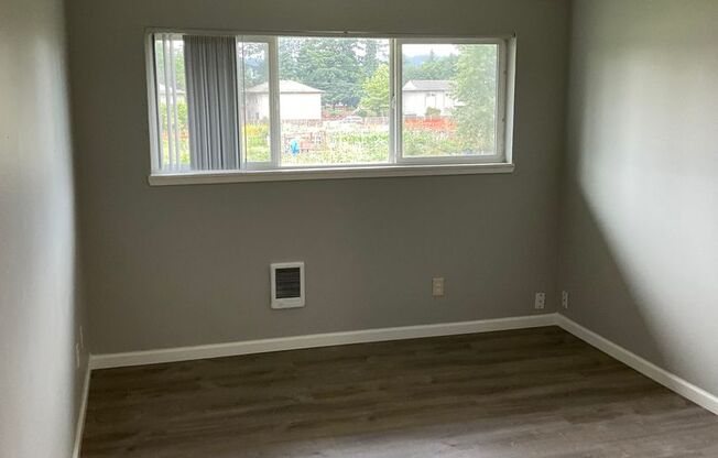 1 bed, 1 bath, 500 sqft, $1,100, Unit 41-B