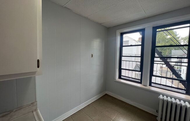 807 Trefoil Manor