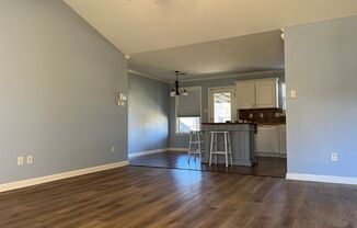3 beds, 2 baths, $1,195