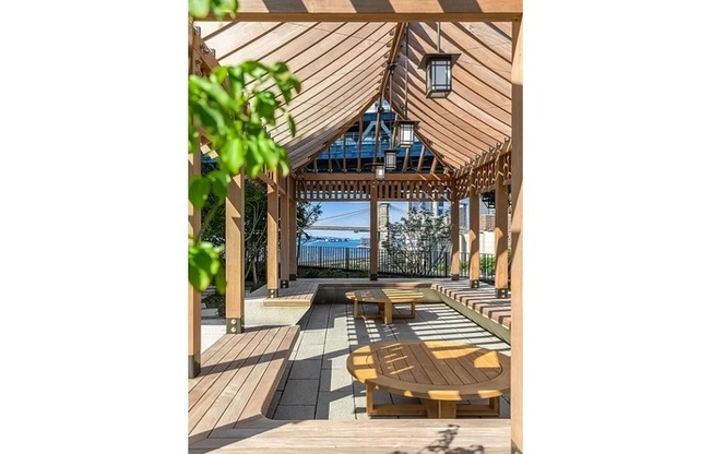 2 beds, 2 baths, 1,123 sqft, $8,450, Unit 25M