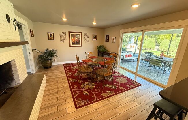 Beautiful Fully Furnished 3-Bedroom Home in Desirable West Valley!
