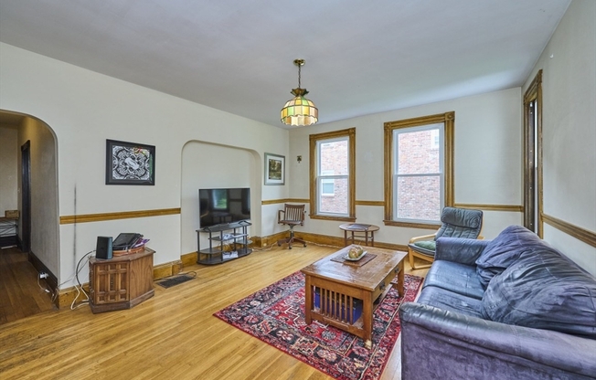 159 FOSTER ST