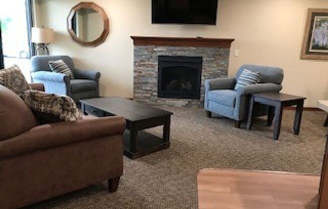 1 bed, 1 bath, 763 sqft, $1,195, Unit 204