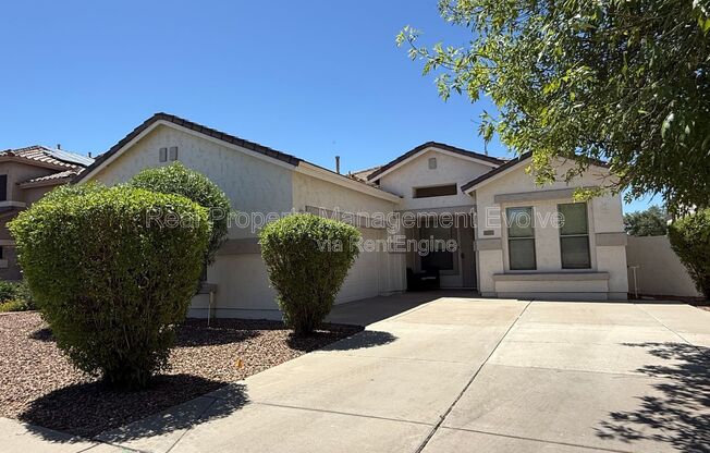 281 W FLAMINGO DR