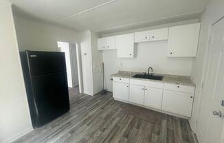 3 beds, 1 bath, $1,600